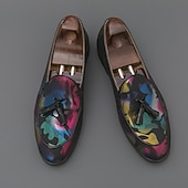 voordelige Loafers-Kleurrijke loafers van imitatieleer voor heren met kwastjes, een trendy instapmodel voor modieuze casual en semi-formele gelegenheden.