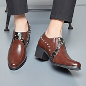 voordelige Loafers-Zwarte herenschoenen van lakleer met studs – stoere formele schoenen voor feestjes, gala's en trendy evenementen.