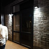 abordables Appliques d'extérieur-Applique murale solaire intelligente d'extérieur avec détecteur de mouvement, étanche IP65, 22 LED, 4 modes d'éclairage, lampe décorative pour jardin, cour, clôture, mur, villa, porche
