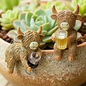 זול פסלי גן ופסלים-פסלוני שרף של פרה היילנד עם כוסות שתייה, תוספות חמודות לעציצים, פסל צפרדע משרף, מושלם לקישוט עציצים, גינות, אקווריומים וטרסות