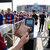  Kangaroo Men's RFID Blocking PU Leather Wallet with Zipper, Multi-Slot Credit Card Holder, Business Purse