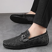 abordables Mocasines casuales-Mocasines blancos de hombre con relieve de cocodrilo, zapatos casuales sin cordones con hebilla metálica para bodas, fiestas en resorts, eventos en yates, estilo casual de negocios y looks casuales elegantes de verano.