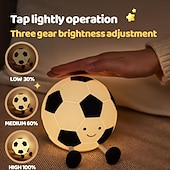 billige Nursery Night Lights-Fotball myk silikonkranlampe, øyevennlig LED-lampe med 30-minutters timer, 3 justerbare lysstyrkenivåer, USB-oppladbar nattlampe til soverom, nattbord, fotballfan, guttegave, sportsdekor