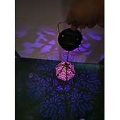 abordables Éclairages pour allées-Lanterne suspendue d'extérieur à projection solaire baroque en métal creux, étanche, avec éclairage LED pour jardin, cour, allée, pelouse, terrasse, fête, vacances, ambiance chaleureuse, violet