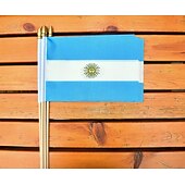 ieftine Meciul de fotbal mondial 2026-Pachet de 25 de steaguri mici din Argentina, mini steaguri argentiniene portabile, pe băț, 5x8 inch, pentru meciul Cupei Mondiale de fotbal, evenimente sportive, decorațiuni de petrecere, aclamații