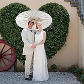voordelige Paraplu's-Set van 3 witte papieren paraplu's van 60 cm (23,62 inch), klassieke stijl met houten handvat, handmatig te openen, UV-bescherming, ideaal voor bruiloften, fotografie, cosplay en feesten.
