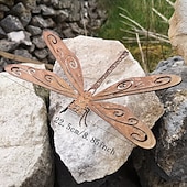 abordables Decoración del patio-Escultura decorativa de libélula 3D de metal oxidado para exteriores, adorno de insecto de jardín de libélula oxidado naturalmente adecuado para jardines exteriores, patios traseros y decoraciones de