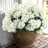  6 חבילות פרחים מלאכותיים גרניום לקישוט חיצוני, פרחי גרניום משי במראה עמיד בפני UV צמחים מלאכותיים אמיתיים לדלת הכניסה גינה מרפסת עציץ פטיו מרפסת חצר בית מקורה