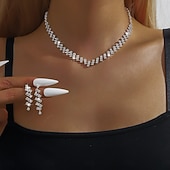 abordables Sieradensets-Earrings Set Two-piece Suit Rhinestone Chrome Earrings Necklace Women's Elegant Jewelry Set For Wedding