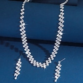 abordables Sieradensets-Earrings Set Two-piece Suit Rhinestone Chrome Earrings Necklace Women's Elegant Jewelry Set For Wedding