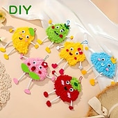  Kit di 6 portachiavi in peluche fai da te per bambini, kit creativo per realizzare bambole pelose fatte a mano, simpatici ciondoli a forma di frutta, stella e nuvola per lo zaino, bomboniere