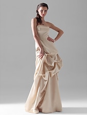 baratos Casamento &amp; Festas-Linha A Festa de Casamento Vestido Sem Alças Sem Manga Longo Cetim com Saia com Pregas em Cascata 2020