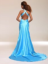 abordables Mariages &amp; Événements-Fourreau / Colonne Dos Nu Fête scolaire robe ceremonie Bal Militaire Robe Col en V Sans Manches Traîne Tribunal Traîne Brosse Charmeuse avec Ruché 2020