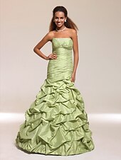 preiswerte Kleider für besondere Anlässe-Trompete / Meerjungfrau Quinceanera Abiball Formeller Abend Kleid Trägerlos Ärmellos Boden-Länge Satin Taft mit Geraffter Rock Perlenstickerei Seitlich drapiert 2021