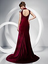 cheap Weddings &amp; Events-Mermaid / Trumpet Keyhole Dress Formal Evening Sweep / Brush Train Short Sleeve High Neck Velvet with Crystals Split Front 2023