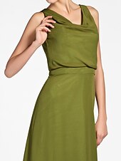 cheap Bridesmaid Dresses-Sheath / Column Bridesmaid Dress Cowl Neck Sleeveless Floor Length Chiffon with Side Draping 2022