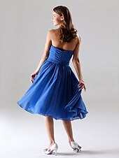 cheap Weddings &amp; Events-Ball Gown / A-Line Bridesmaid Dress Sweetheart Neckline / Strapless Sleeveless All Celebrity Styles Tea Length Chiffon with Ruched / Draping 2022 / Open Back
