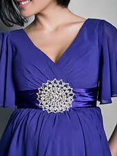 preiswerte Brautjungfernkleider-Lanting Bride® Knie-Länge Chiffon Brautjungfernkleid A-Linie / Prinzessin V-Ausschnitt Mutterschaft mitDrapiert / Überkreuzte Rüschen /