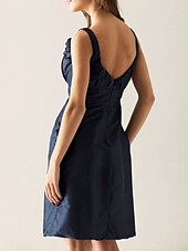 cheap Bridesmaid Dresses-Sheath / Column Scoop Neck Knee Length Taffeta Bridesmaid Dress with Draping / Flower / Pocket