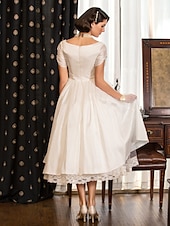 abordables Petites Robes Blanches-Robes de Mariage Simples A-Line V Col Sans Manches Traine Balai Satin Robes de Mariée Avec Poche robe pour impressionner