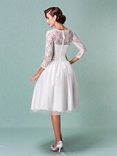 baratos Vestidos de Casamento-Linha A Vestidos de noiva Bateau Neck Até os Joelhos Renda Tule Manga 3/4 Vestidos Brancos Justos com Renda 2020 / Ilusão