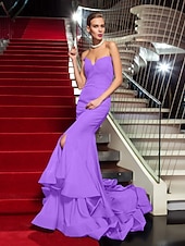 abordables Bodas y eventos-Corte Trompeta / Sirena Estilo de Celebridad Inspirado por Emmy Festivos Fiesta de Cóctel Noche formal Vestido Sin Tirantes Sin Mangas Cola de Corte Gasa con Volantes Frontal Abierto 2021