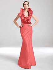 baratos Casamento &amp; Festas-Sereia Elegante Vestido Desgaste do partido Longo Sem Manga Decote V Tafetá com Fru-Fru 2022