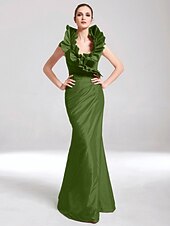 baratos Casamento &amp; Festas-Sereia Elegante Vestido Desgaste do partido Longo Sem Manga Decote V Tafetá com Fru-Fru 2022