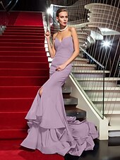 abordables Bodas y eventos-Corte Trompeta / Sirena Estilo de Celebridad Inspirado por Emmy Festivos Fiesta de Cóctel Noche formal Vestido Sin Tirantes Sin Mangas Cola de Corte Gasa con Volantes Frontal Abierto 2021