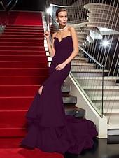 abordables Bodas y eventos-Corte Trompeta / Sirena Estilo de Celebridad Inspirado por Emmy Festivos Fiesta de Cóctel Noche formal Vestido Sin Tirantes Sin Mangas Cola de Corte Gasa con Volantes Frontal Abierto 2021