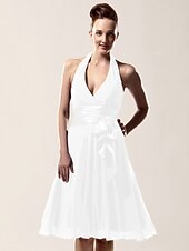 cheap Weddings &amp; Events-A-Line Bridesmaid Dress Halter Neck / V Neck Sleeveless Sexy Knee Length Chiffon with Sash / Ribbon / Bow(s) 2022