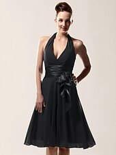 cheap Weddings &amp; Events-A-Line Bridesmaid Dress Halter Neck / V Neck Sleeveless Sexy Knee Length Chiffon with Sash / Ribbon / Bow(s) 2022