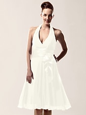 cheap Weddings &amp; Events-A-Line Bridesmaid Dress Halter Neck / V Neck Sleeveless Sexy Knee Length Chiffon with Sash / Ribbon / Bow(s) 2022