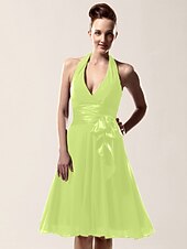 cheap Weddings &amp; Events-A-Line Bridesmaid Dress Halter Neck / V Neck Sleeveless Sexy Knee Length Chiffon with Sash / Ribbon / Bow(s) 2022