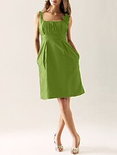 cheap Bridesmaid Dresses-Sheath / Column Scoop Neck Knee Length Taffeta Bridesmaid Dress with Draping / Flower / Pocket