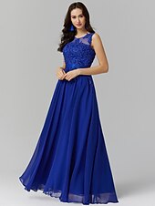 preiswerte Ballkleid-A-Linien Abendkleid elegantes Kleid Hochzeitsgast Abiball bodenlang ärmellos Illusionshals Brautjungfernkleid Georgette mit Applikationen