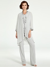 levne Máminy kalhotové kostýmy-Jumpsuit  kalhotový kostým 3 dílný matky nevěsty formální svatební host elegantní plus size bateau výstřih podlahová délka šifon krajka bez rukávů s volány volná velikost na míru