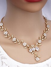voordelige Sieradensets-1 set Bruidsjuwelen Sets Voor Vrouwen Witte Feest Bruiloft Rhinestone Legering Link  Ketting Daling Bloem Botanisch  Cadeau  Verloving dress to impress