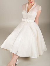 cheap Cocktail Dresses-A-Line Knee Length Cocktail Dresses Party Dresses 1950s Hot White Sleeveless V Neck Valentine's Day Wedding Guest Tulle with Sash / Ribbon