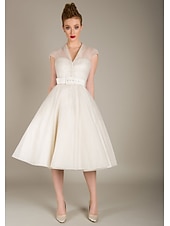 cheap Cocktail Dresses-A-Line Knee Length Cocktail Dresses Party Dresses 1950s Hot White Sleeveless V Neck Valentine's Day Wedding Guest Tulle with Sash / Ribbon