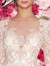 economico Lunghezza del tè-Abito da Sposa Sheath Abito Ospite di Matrimonio Taglie Forti Sexy Trasparente Collo Bateau Lunghezza al Ginocchio in Pizzo Maniche a 3/4 con Pieghe Applicazioni per impressionare Taglia