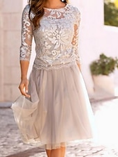 preiswerte Teelänge-Strandhochzeit A-Linie Kleid für die Mutter der Braut Hochzeitsgast Elegant Durchsichtig Juwelkragen Knielang Chiffon Spitze Tüll 3/4-Länge Ärmel mit Falten Applikationen kostenlose Maßanfertigung