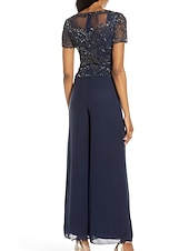 levne Máminy kombinézy-Overal  kalhotový kostým matky nevěsty formální svatební host elegantní plus size průhledný lodičkový výstřih podlahové délky chiffon tyl krátký rukáv s krajkovými aplikacemi zdarma vlastní velikost