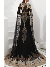 economico Abiti da ballo-Sirena Tromba Strascico da Corte Abito da ballo con mantello Abito da Sera Abito formale Vintage Brillanti Brillare &amp; Splendere Manica Lunga Collo Alto Halloween Ospite di nozze Raso Tulle con