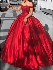 halpa punainen-Pallomekko Ilta-asu Ylellinen Mekko Ystävänpäivä Quinceanera Kappeli Juna Lyhythihainen Off-shoulder Satiini Applikaatioilla