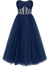 abordables Vestidos de cóctel-Vestidos de cóctel de línea A vestido negro vestido de fiesta fiesta de cócteles promoción té largo sin mangas escote corazón invitada a la boda de otoño tul con pliegues vestido para impresionar