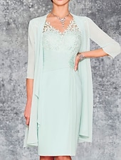 abordables Avec veste-Robe de mariée de plage deux pièces robe mère de la mariée invitée de mariage église élégante décolleté en V longueur genou chiffon manches 3/4 avec broderie 2025 taille personnalisée gratuite