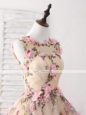 preiswerte Lange Kleider &amp; Abendkleider-A-Linie Kurz Mini Abiballkleider Party Blumen Ärmellos Juwelenhals Gartenparty Valentinstag Satin mit Applikationen