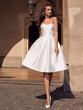 cheap Long Dresses &amp; Gowns-A-Line Knee Length Prom Dresses Elegant Party Minimalist Sleeveless Strapless Wedding Guest Homecoming Stretch Fabric with Sleek