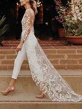 preiswerte lässige Brautkleider-Strandhochzeit Saal Offenes Rücken Hochzeitskleider Hosenanzüge Scoop-Ausschnitt Lange Ärmel Sweep  Brush Train Spitze Brautkleider Mit Blume 2025